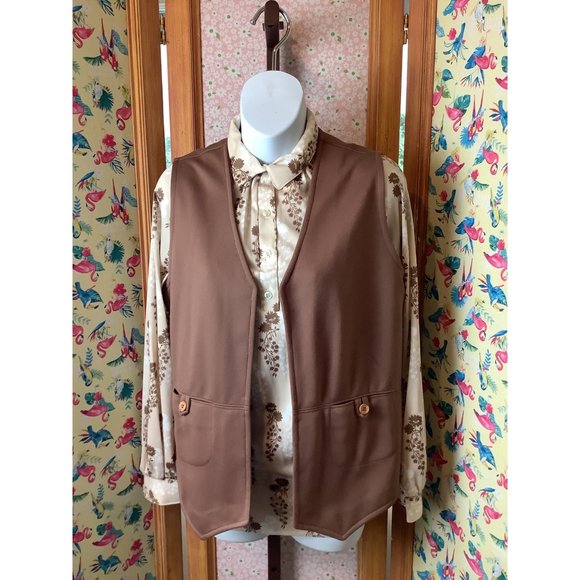 1960's - 1970's Trissi 2 Pc Double Knit Deadstock Vest and Inverted Pleat Skirt - Picture 3 of 12